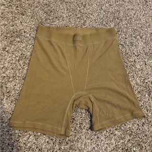 Skims Women’s shorts